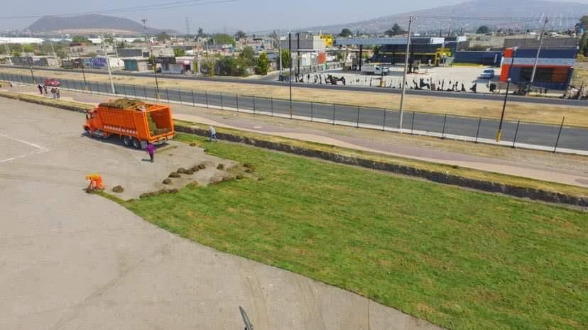 Avanzan los diferentes trabajos del proyecto del Polideportivo de la colonia El Agostadero en Valle de Chalco