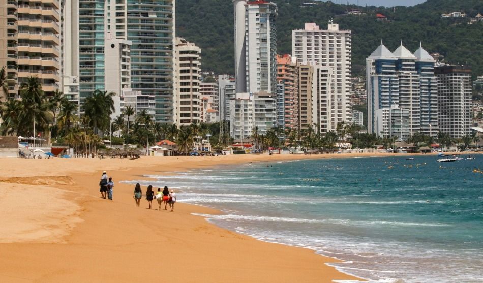 Acapulco con buena expectativa para ’puente largo’ por natalicio de Benito Juárez
