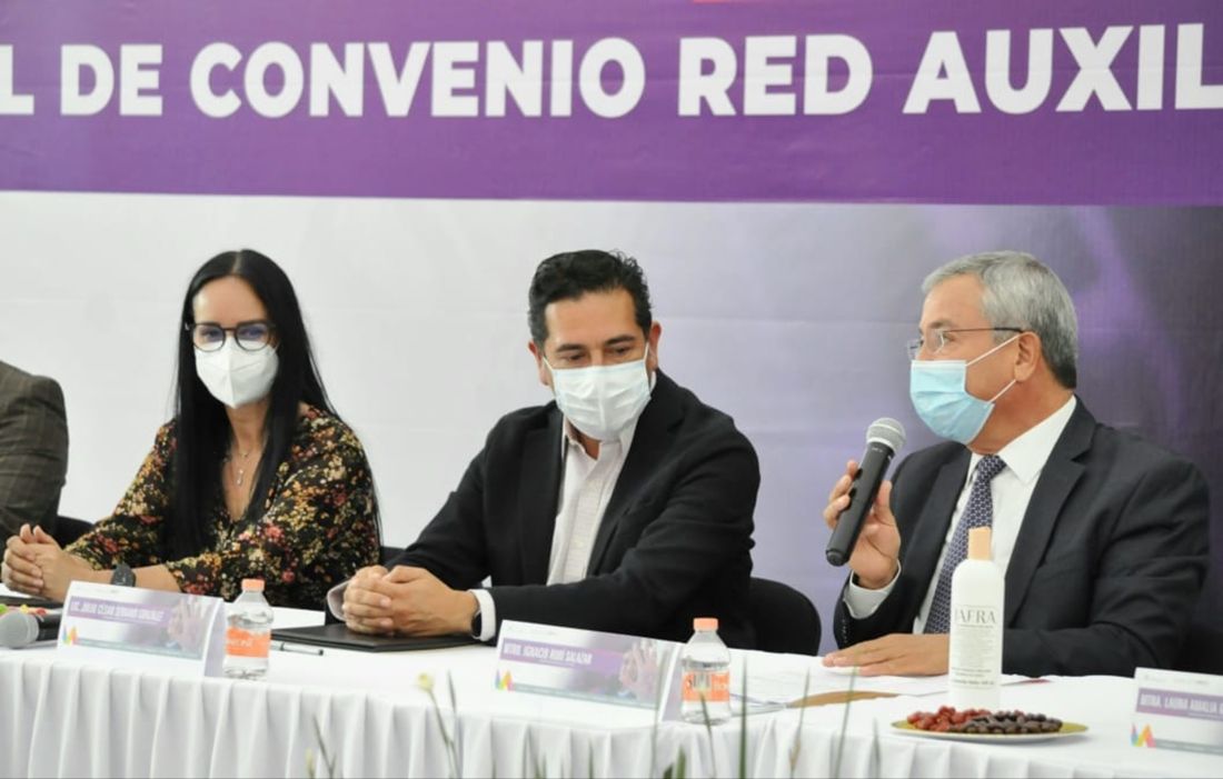 Firma GEM convenio regional de la red auxiliar para mejorar atención que se brinda a las mexiquenses