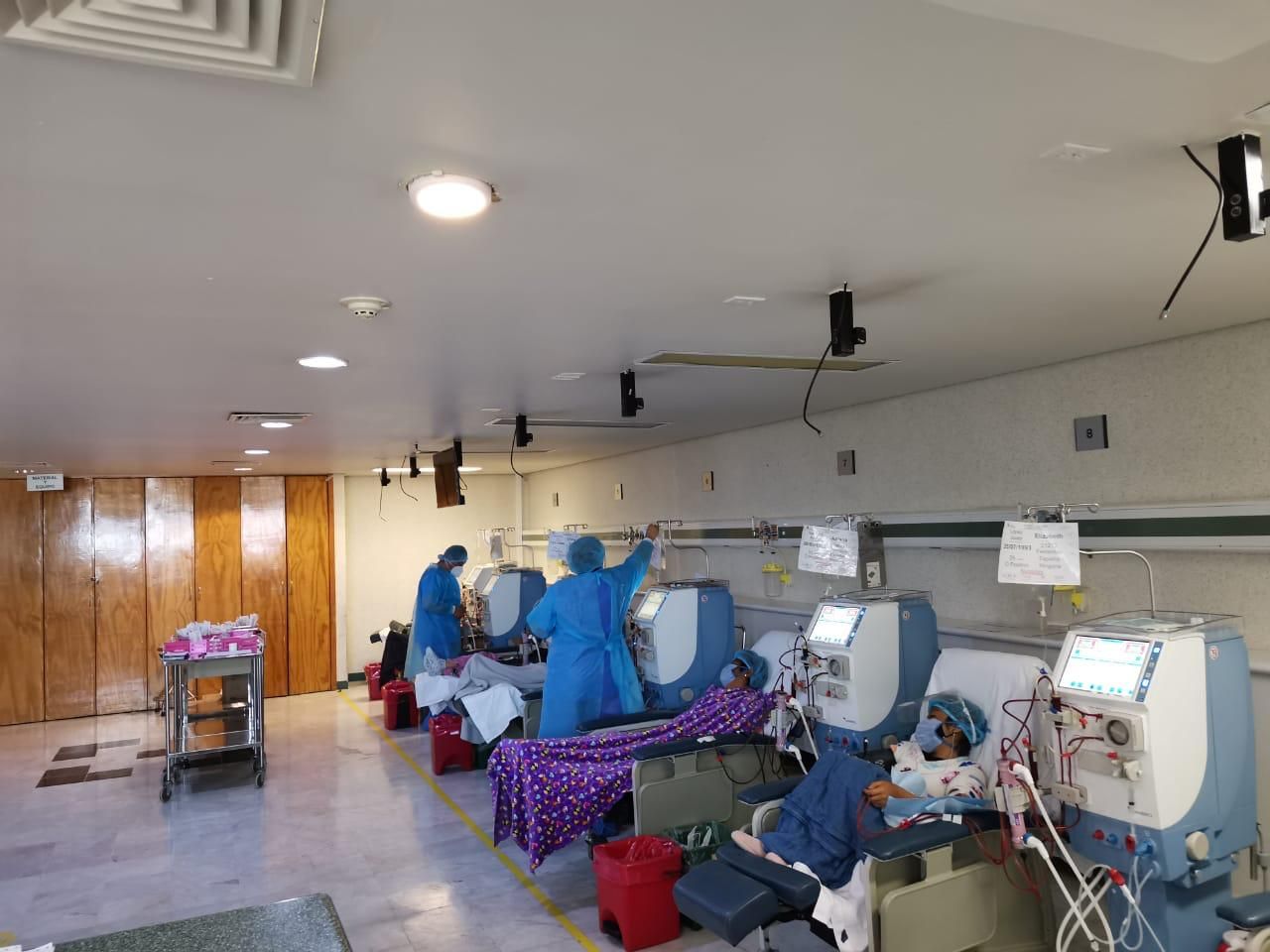 Ofrece centro médico "Lic. Adolfo López Mateos" más de 300 tratamientos semanales de hemodiálisis 