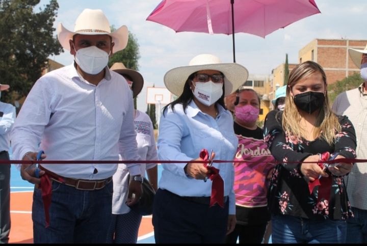 El Gobierno de Texcoco entrega Obras por  Tres Millones de  pesos