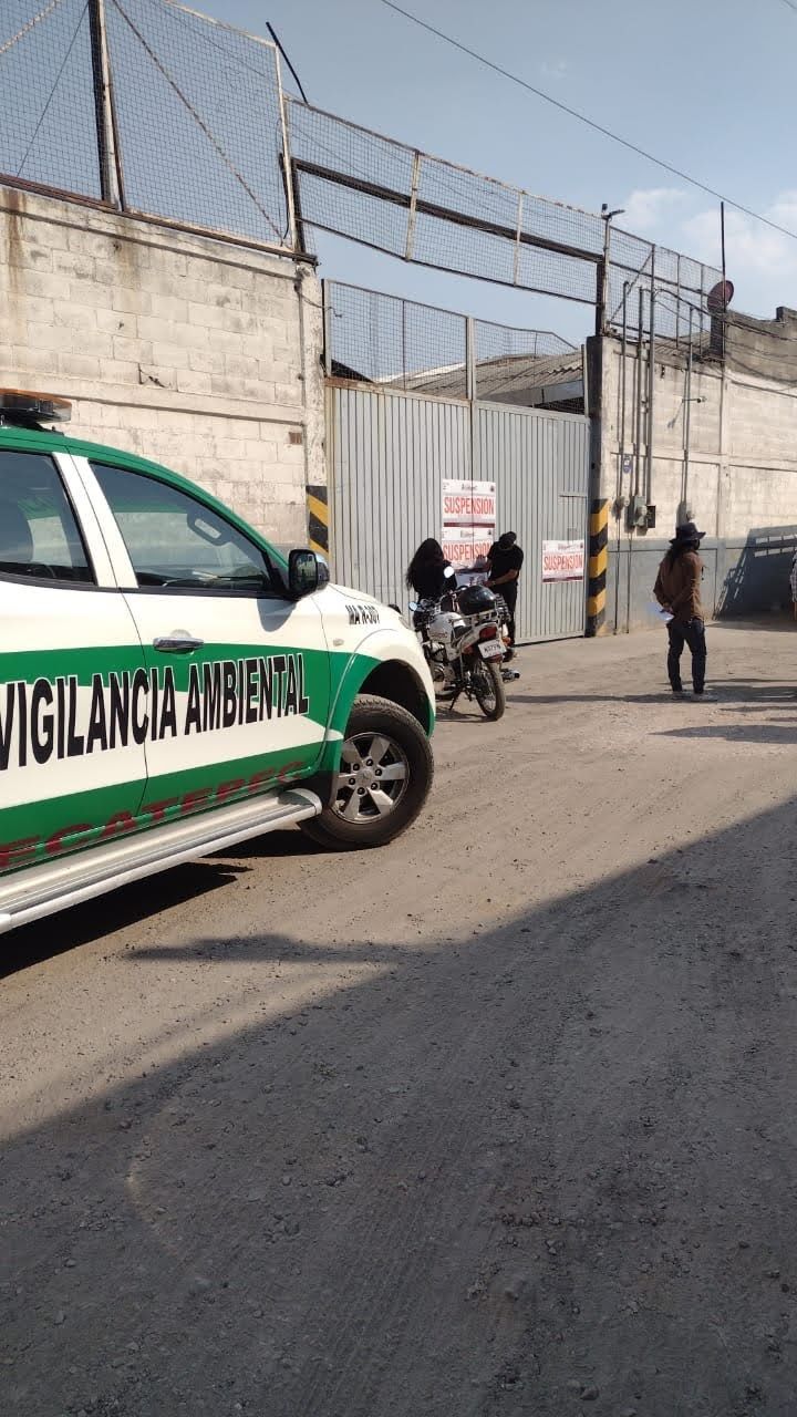 #Protección Civil de Ecatepec suspende empresa por #arrojar lodos tóxicos al drenaje