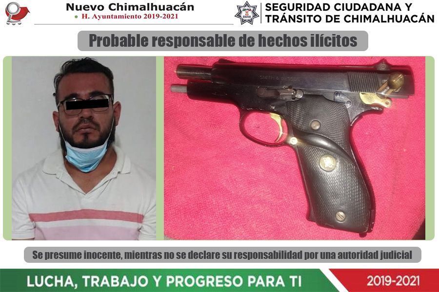 Policías de Chimalhuacán detienen a conductor de vehículo con arma de fuego
