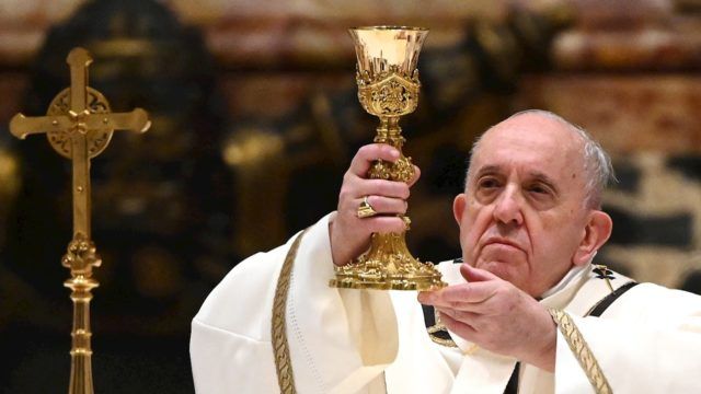 El Papa pide no perder la esperanza y empezar de nuevo en estos meses oscuros
