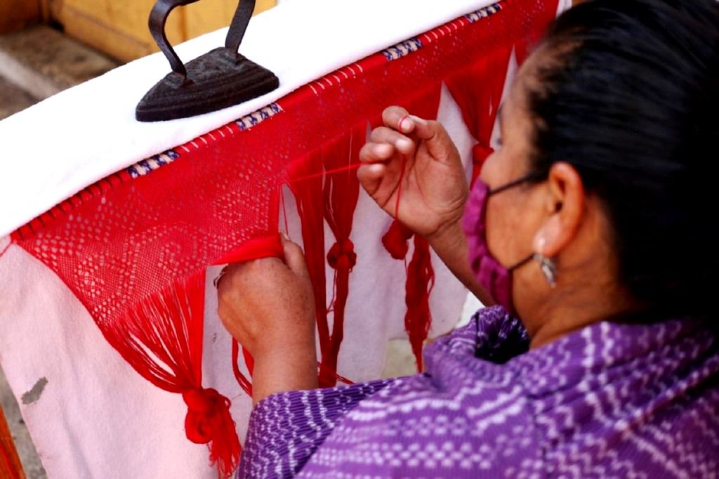 El rebozo mexiquense es una tradición artesanal con historia y cultura