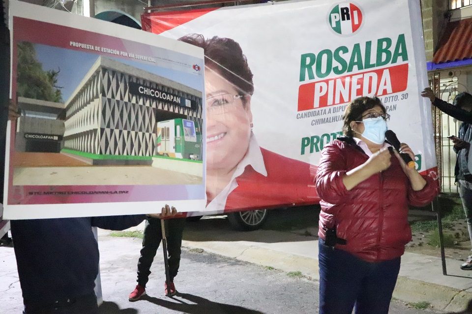Sostuvo Rosalba Pineda ’Es prioritario vacunar a profesores y alumnos