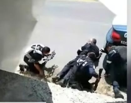 #Difunden presunto video de emboscada a policías en Coatepec Harinas,
