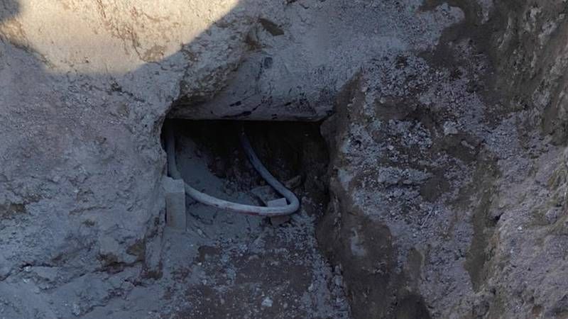 Derrumbe de túnel clandestino para robar gasolina casi provoca una ‘serie de eventos desafortunados’ en México
