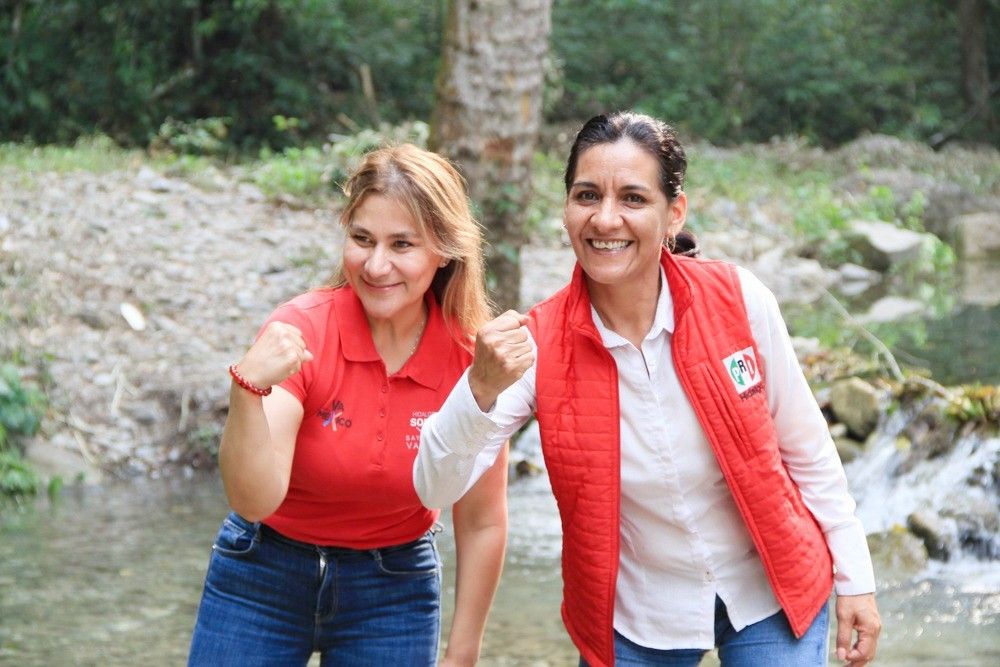 Marcia Torres estuvo acompañada por la candidata de Va por México, Sayonara Vargas