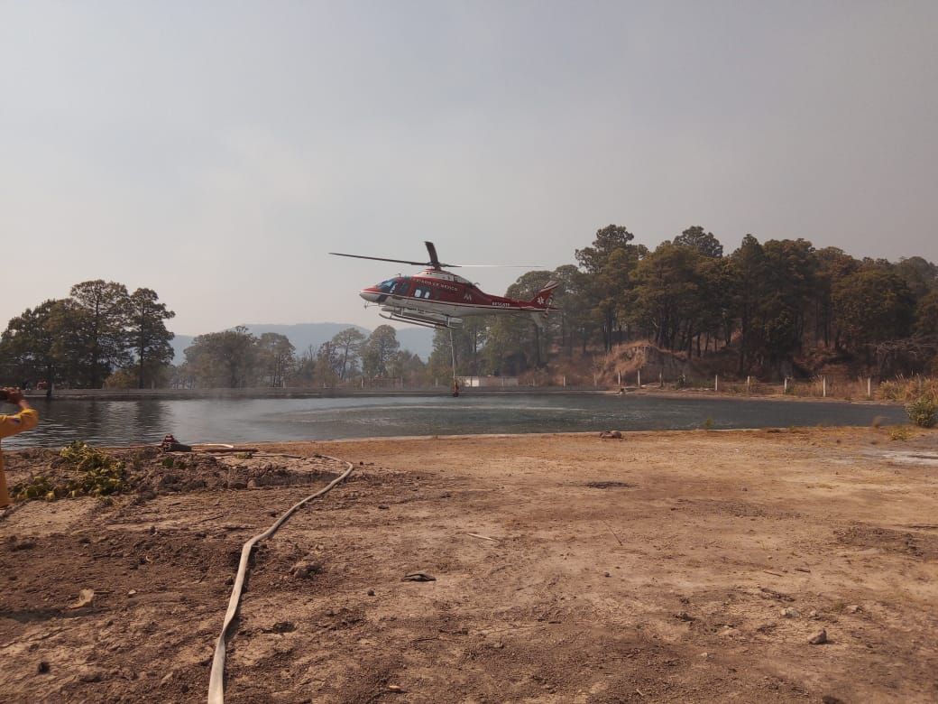 Brigadistas y grupos relámpagos luchan contra incendios forestales en varios municipios