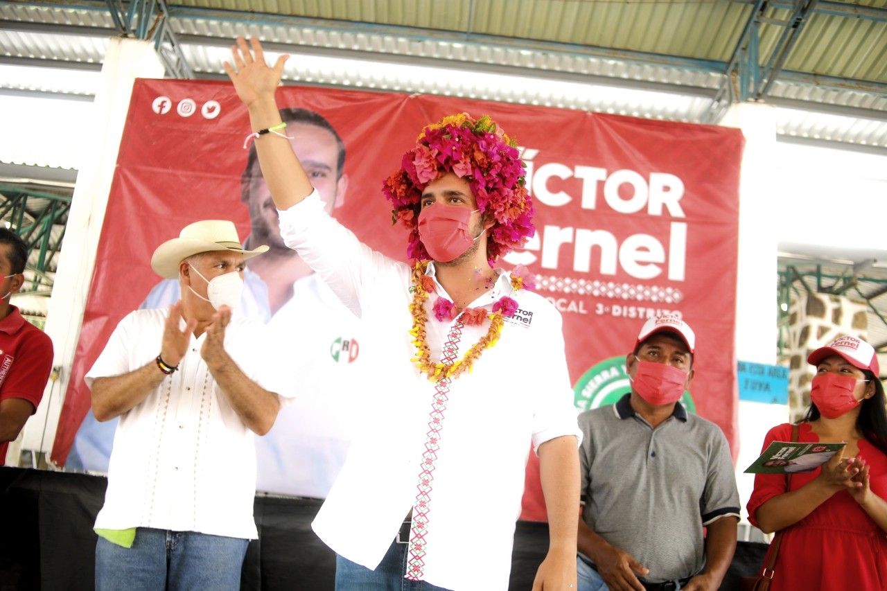 Los municipios del Distrito III se pintan de rojo: Víctor Fernel Guzmán 