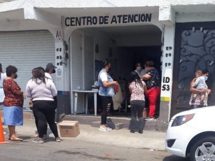 PRI y Gobierno del Edomex distribuyen miles de despensas y tinacos en Ecatepec en pleno proceso electoral