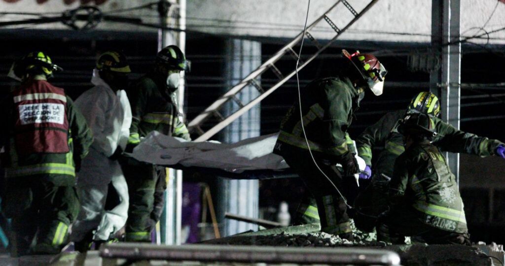 Ya son 23 muertos y 70 hospitalizados por el desplome de una viga del metro L12 en CDMX