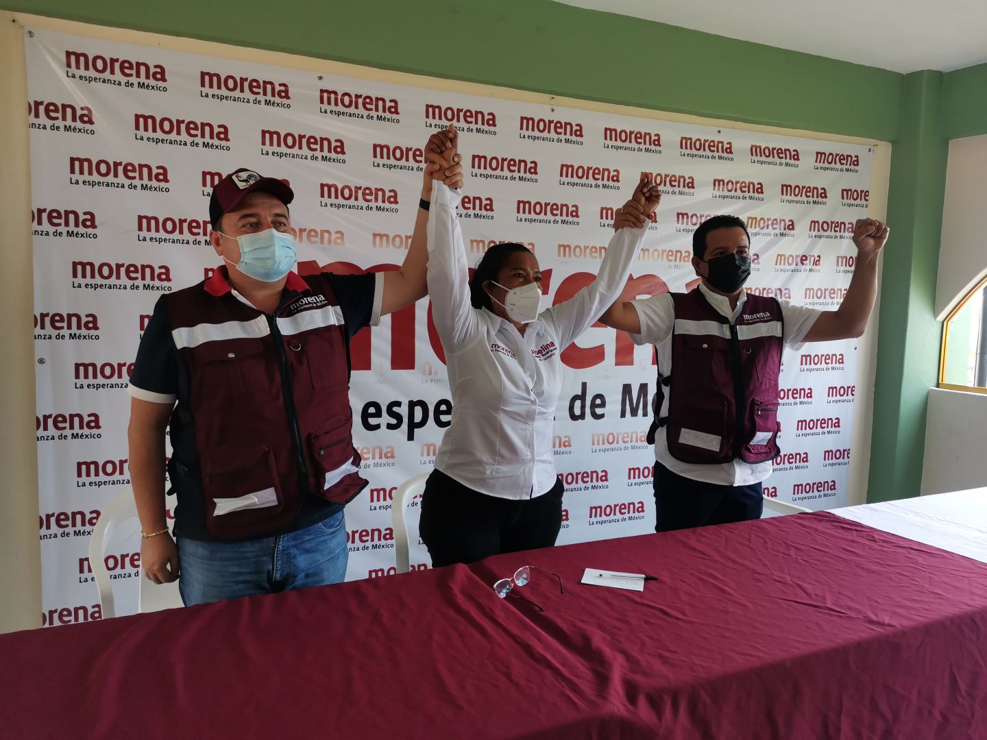 Carlos e Irving Granda con todo al proyecto de Abelina López