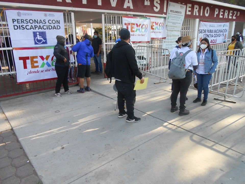 En Texcoco se inmunizaron a cerca de 29 mil adultos mayores