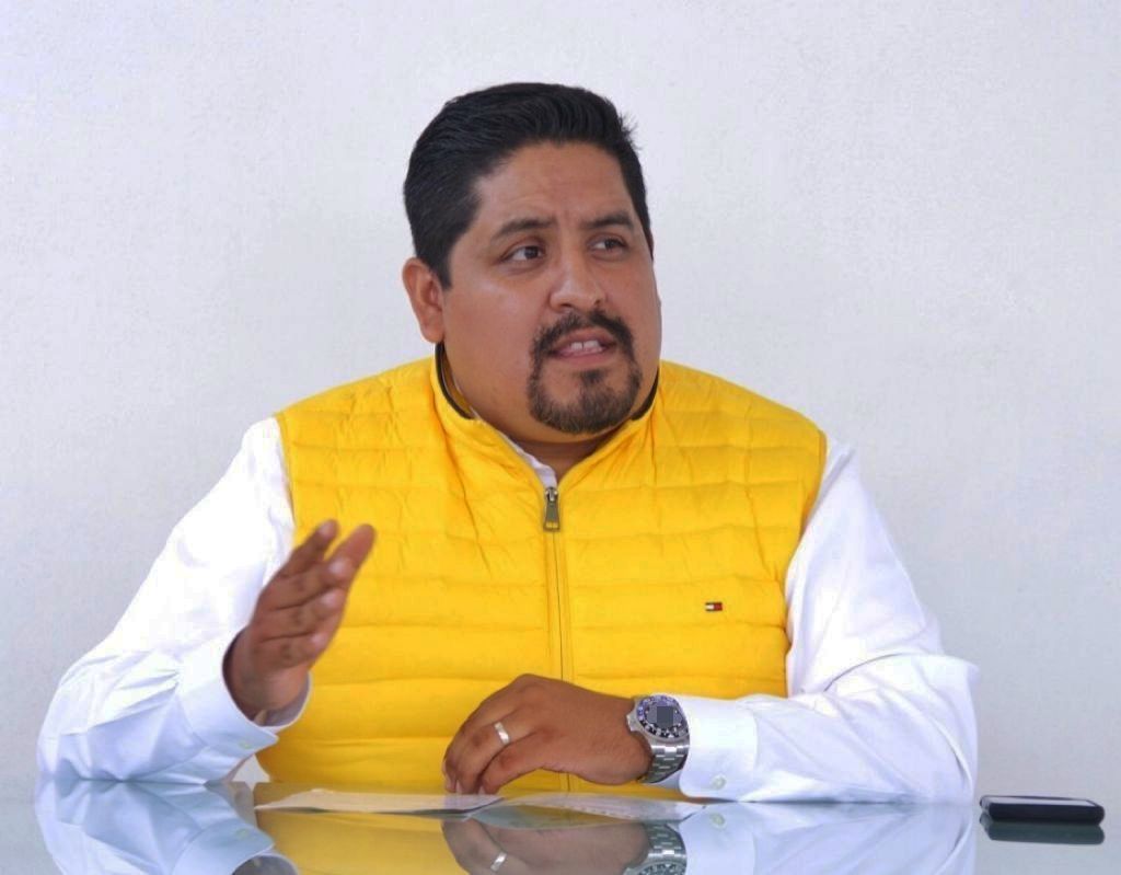 Jacobo Reyes solicita al IEEM organizar debate entre candidatos a presidencia de San Martín de las Pirámides