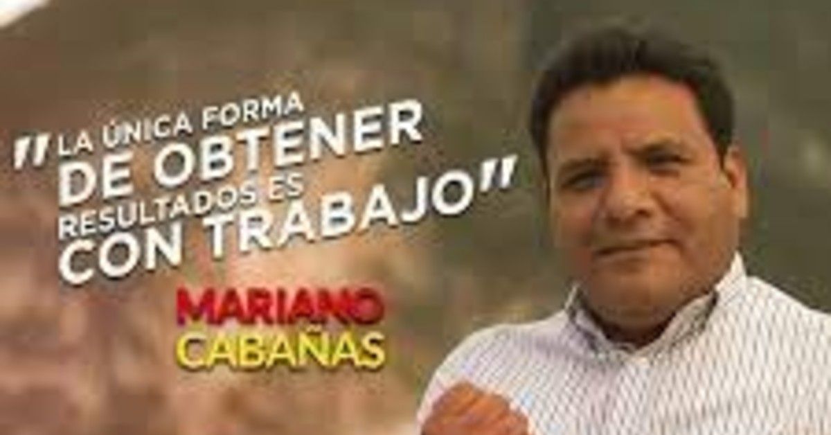 ’Chaquetea’ alcalde de El Cardonal y se va con opositores al partido que lo llevó al poder