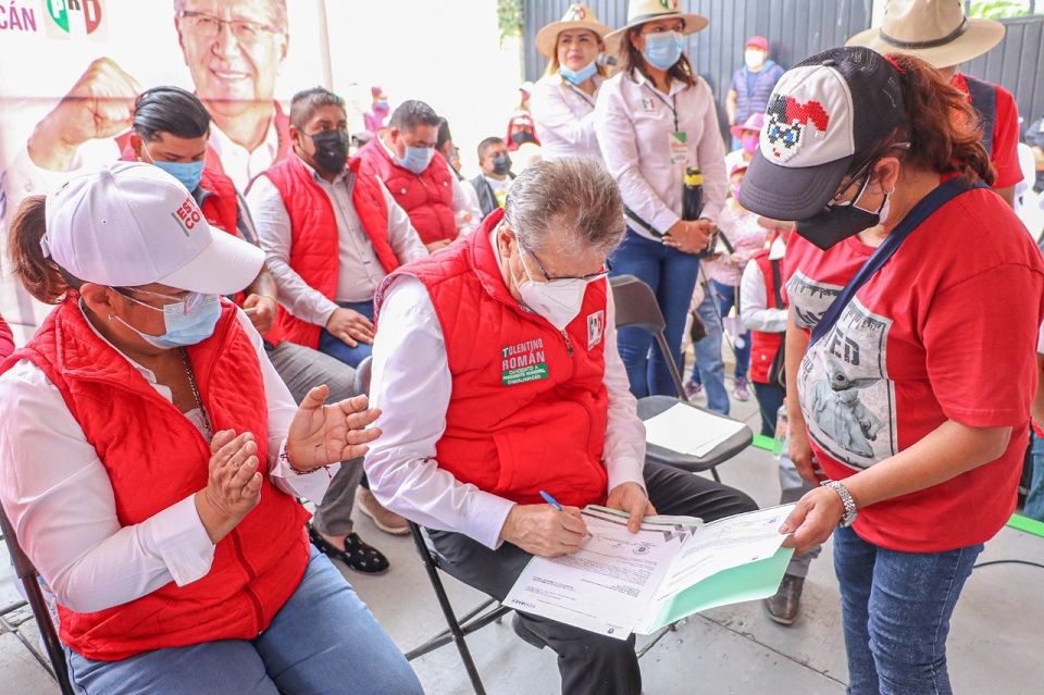 Consolidar el progreso de Chimalhuacán con apoyo de la gente: Tolentino Román