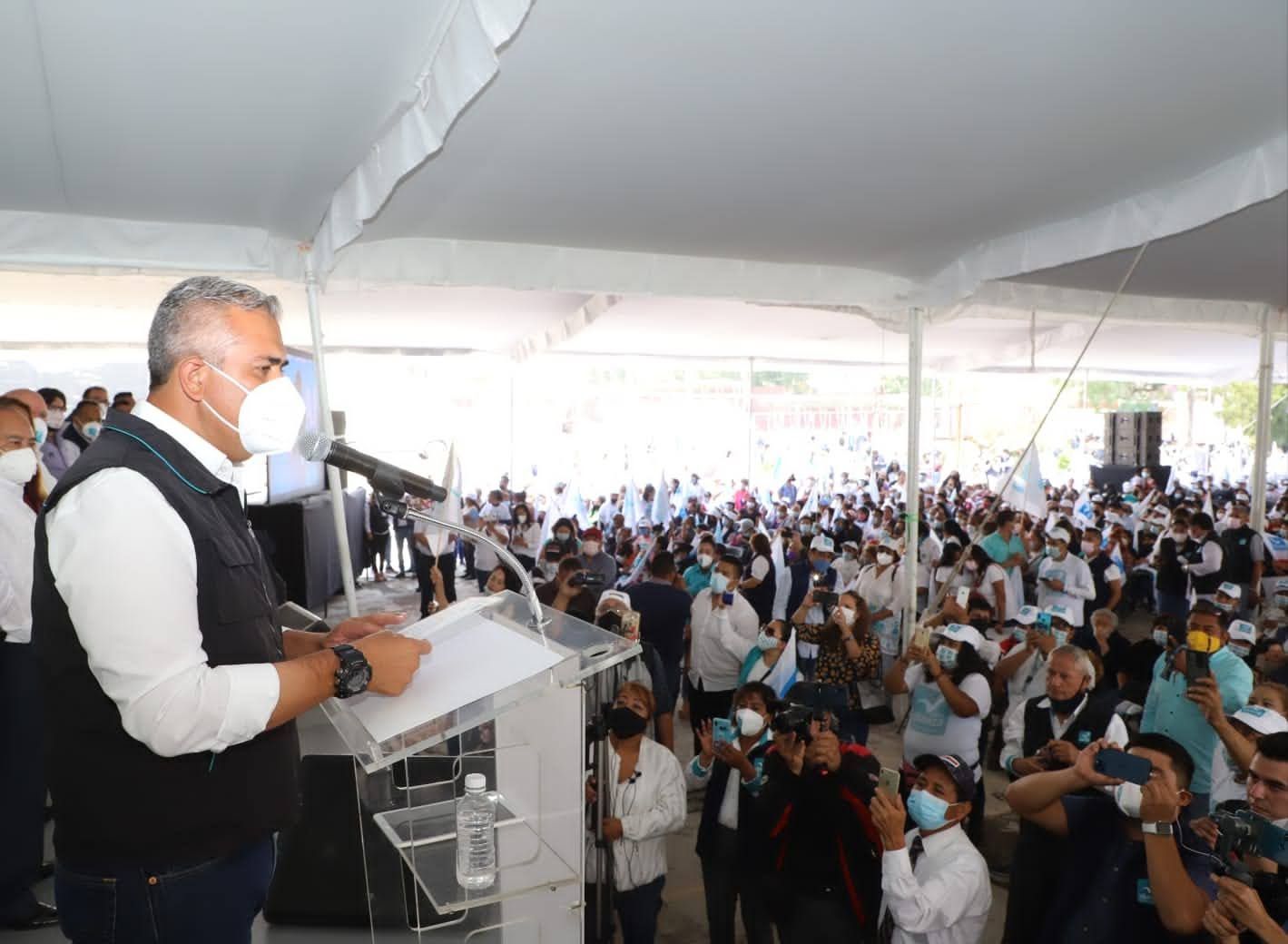 Miles de #maestros de Nueva Alianza dan su #respaldo a Fernando Vilchis en Ecatepec