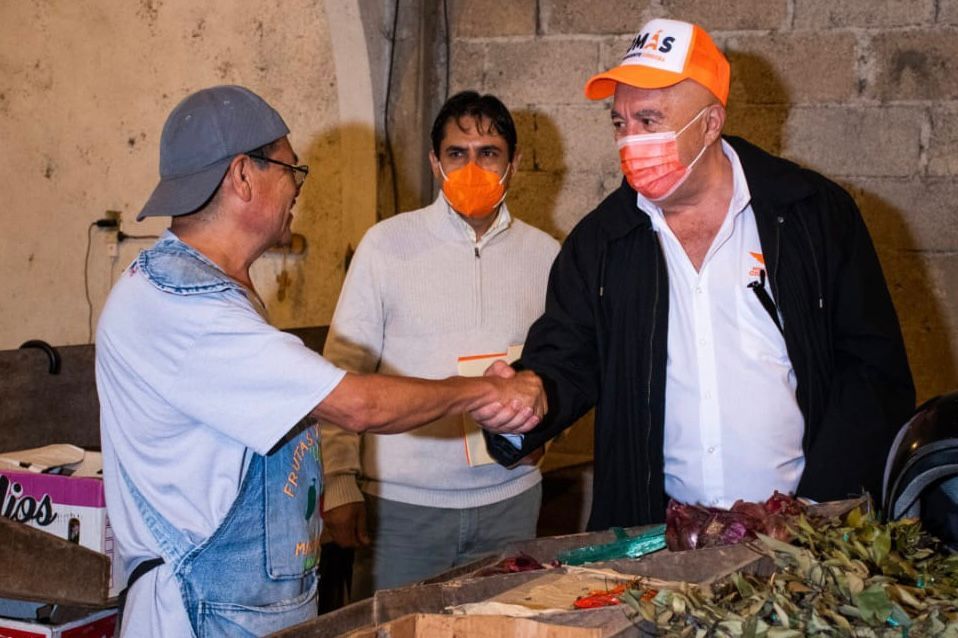 Piden comerciantes, a Tomás López, no quedar en el olvido durante su administración