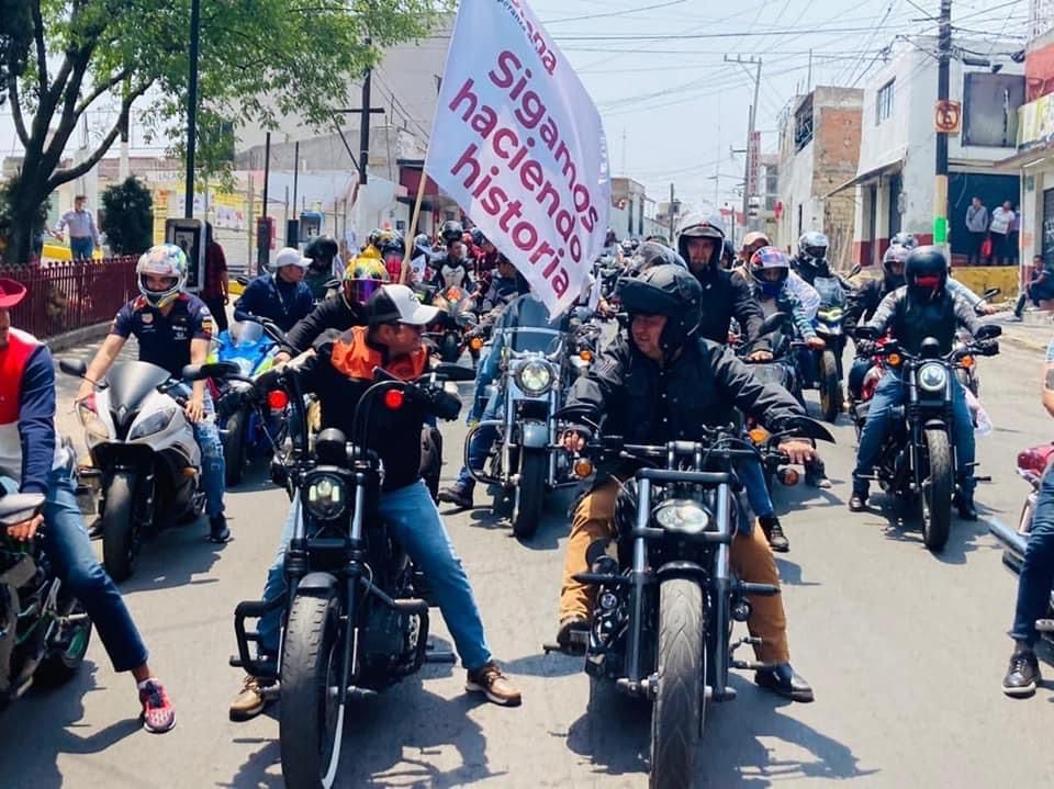 Cientos de motociclistas realizan rodada para apoyar a Armando Navarrete en Nicolás Romero 