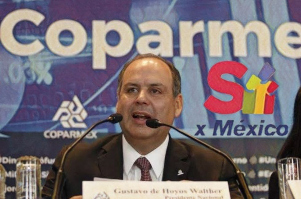 Fundador de "Sí por México" llama a presionar empleados 