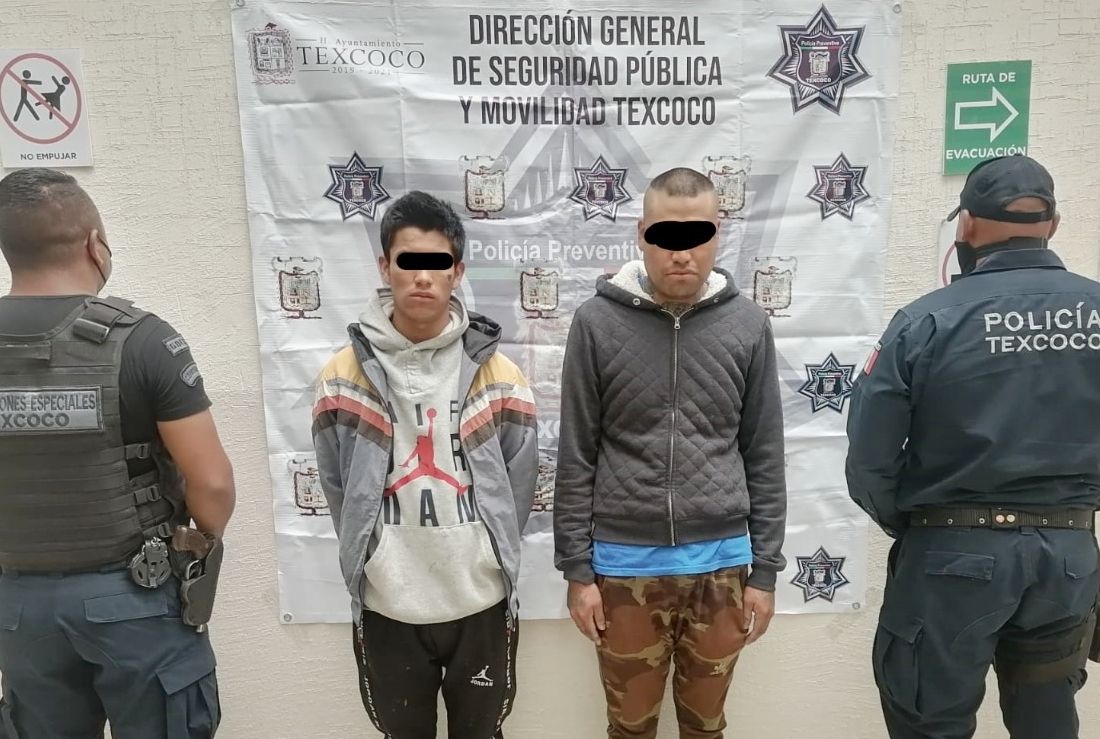 Aseguran a dos, acusados de robo con violencia en Texcoco