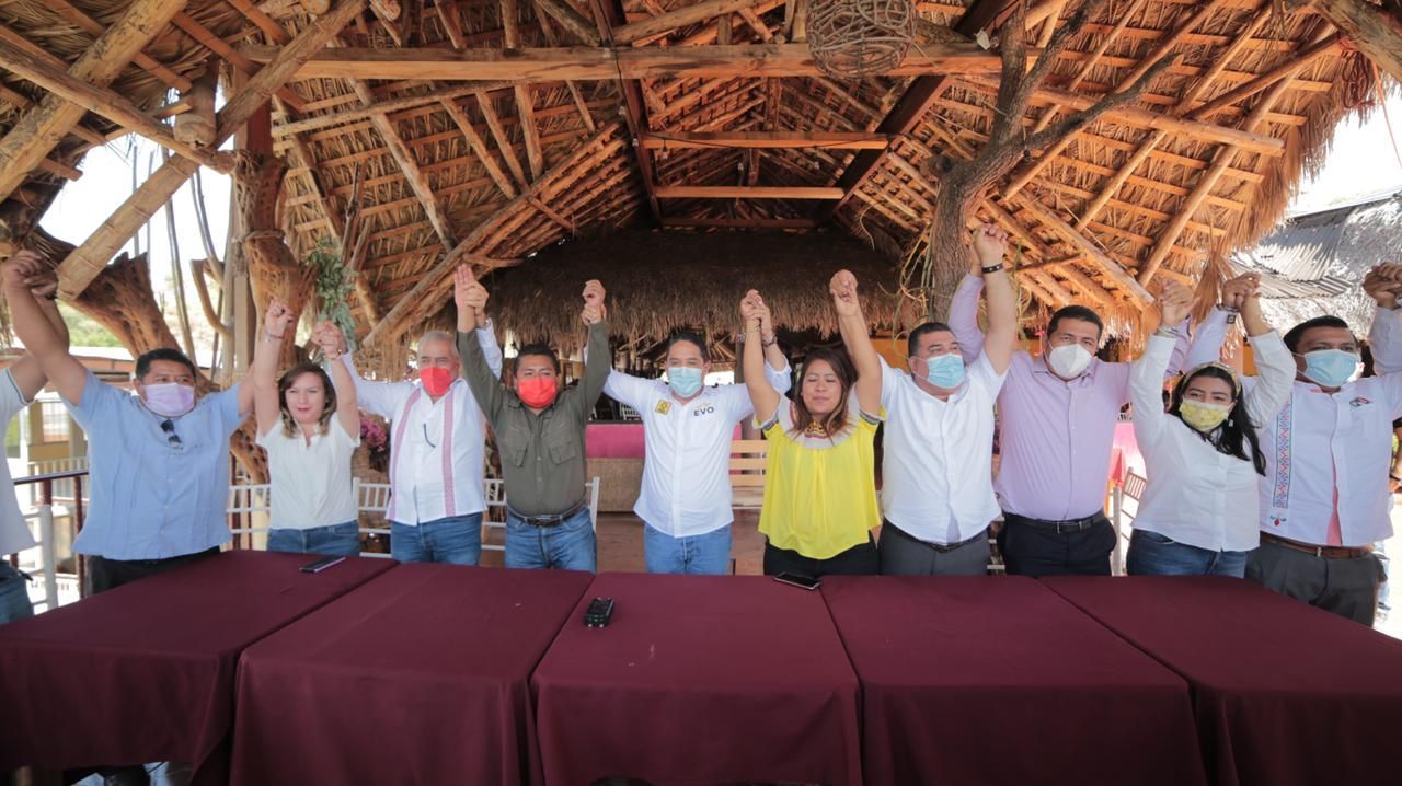 Llama Evodio Velázquez al voto útil por la alianza PRI-PRD en Guerrero 
