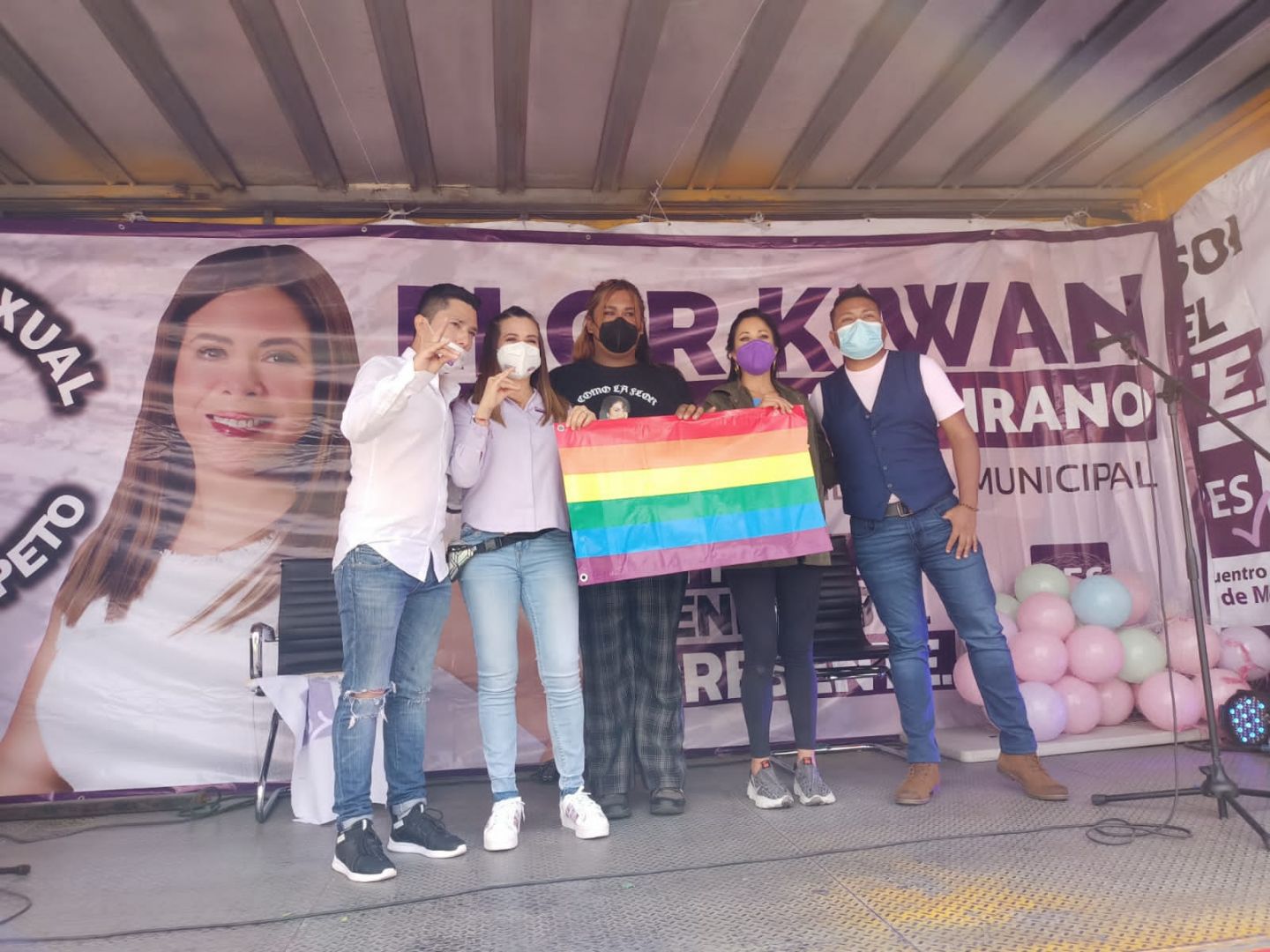 CONVIVE FLOR KIWAN CON COMUNIDAD LGBTT
