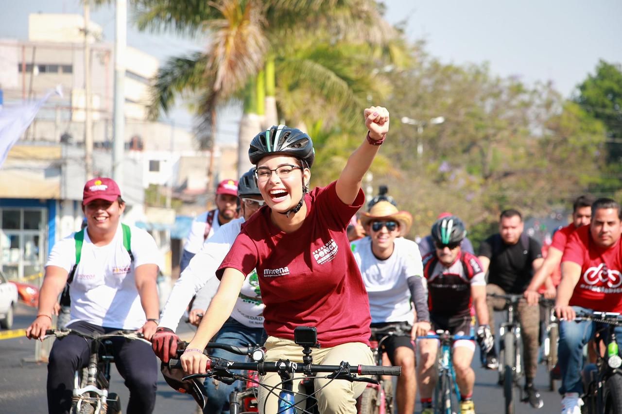 Congrega Geraldine Ponce a ciclistas de Tepic; propone red de 70 kilómetros de ciclovías.