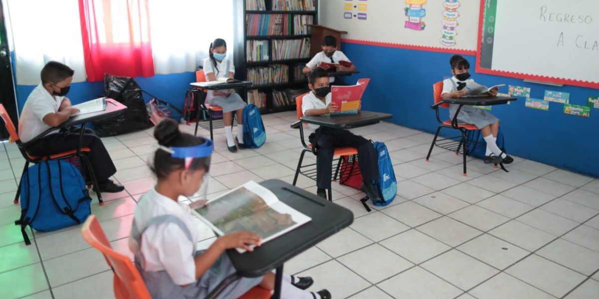Tamaulipas inicia plan piloto de regreso presencial a clases en 10 escuelas
