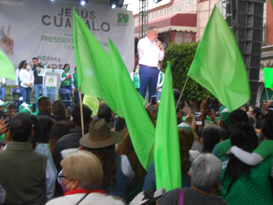 Cierra Jesús Cuanalo campaña proselitistas en el centro de Texcoco