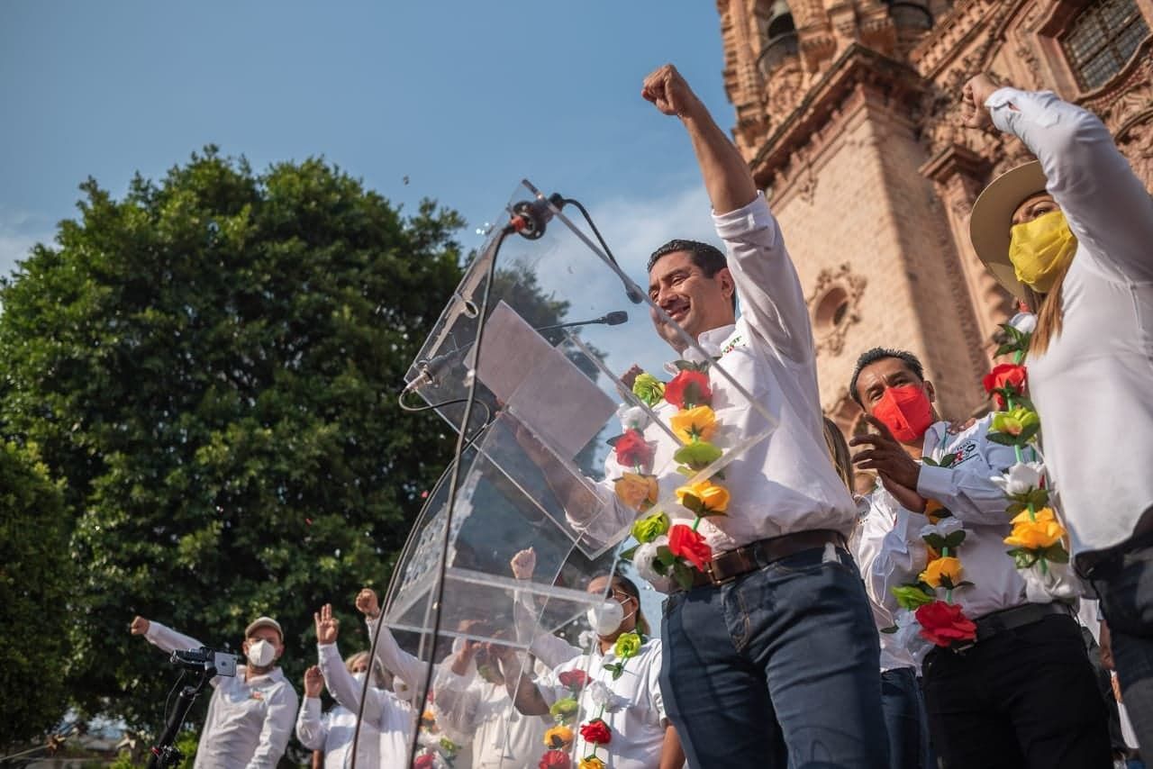 Con gran éxito cierran campaña candidatos del PRI-PRD en Taxco
