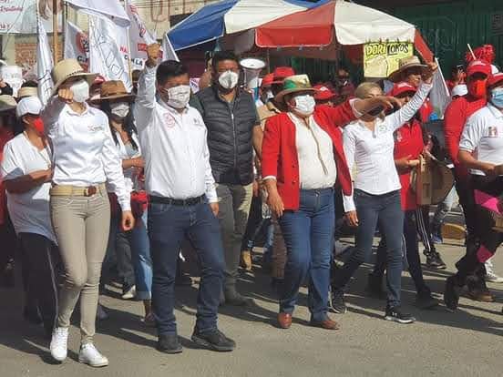 Cierran #candidatos del PRI en #Chicoloapan campaña de #proselitismo: con un acto #multitudinario 