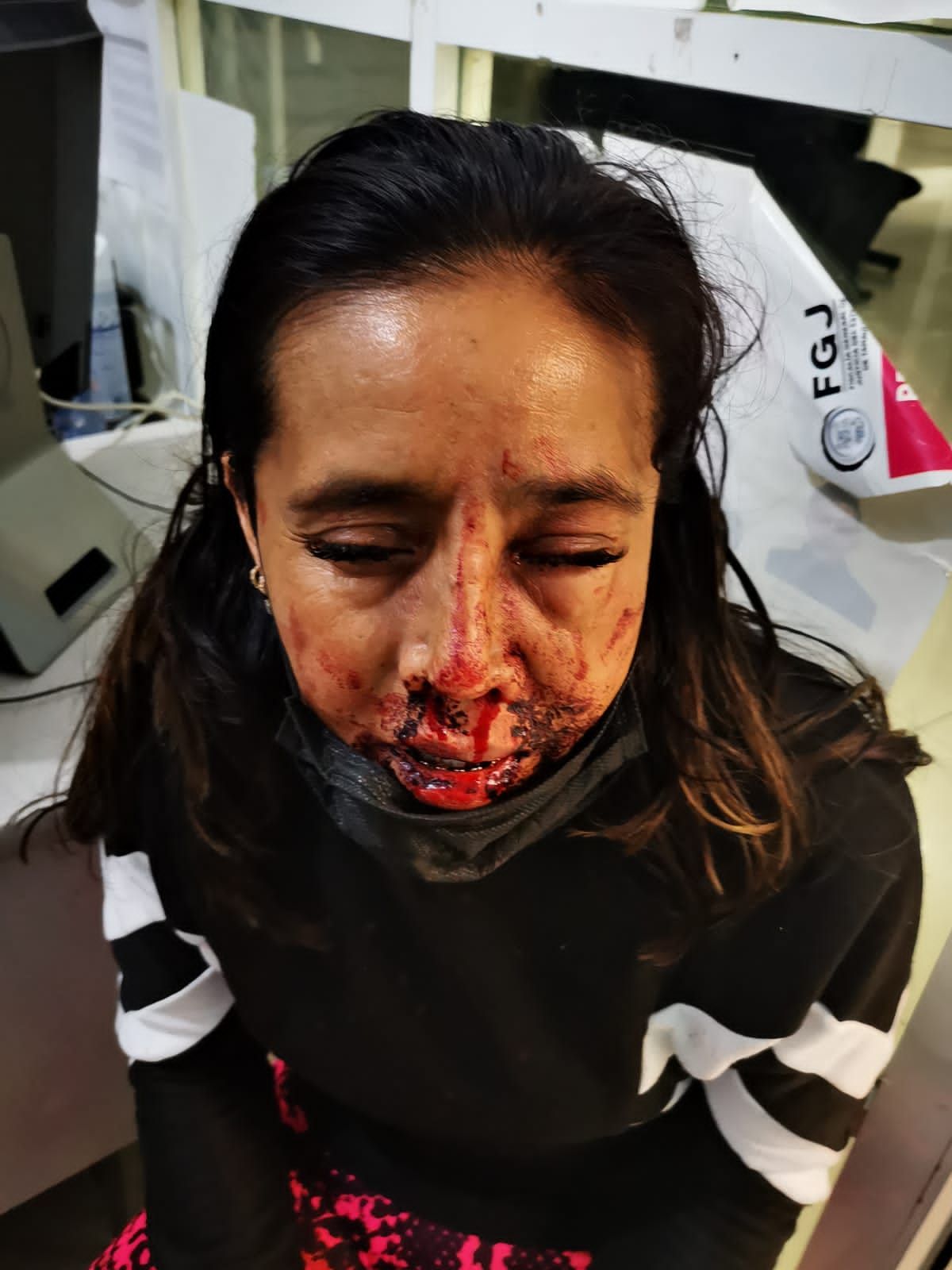 Prófugo de la justicia policía acusado de golpear a mujer de Nezahualcóyotl
