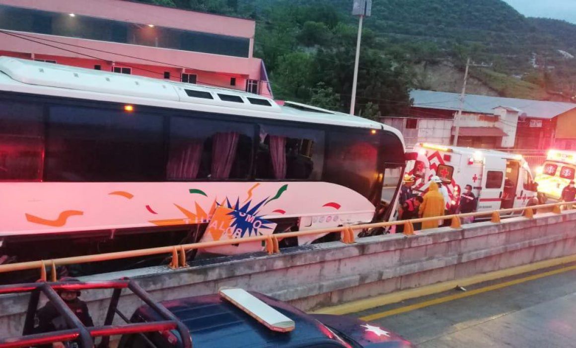 Choca autobús en Chilpancingo; 6 lesionados, entre ellos una menor