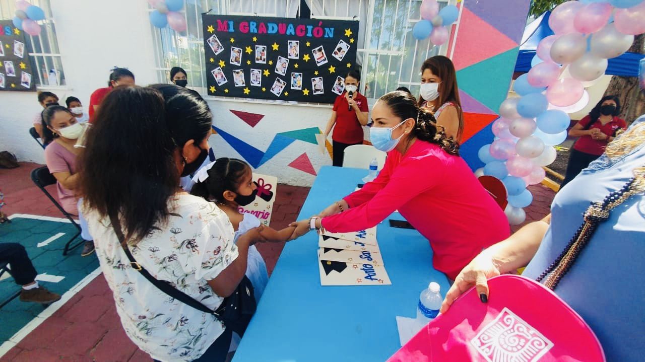 Prioriza el DIF Acapulco la educación de los niños especiales: Malena Godoy 