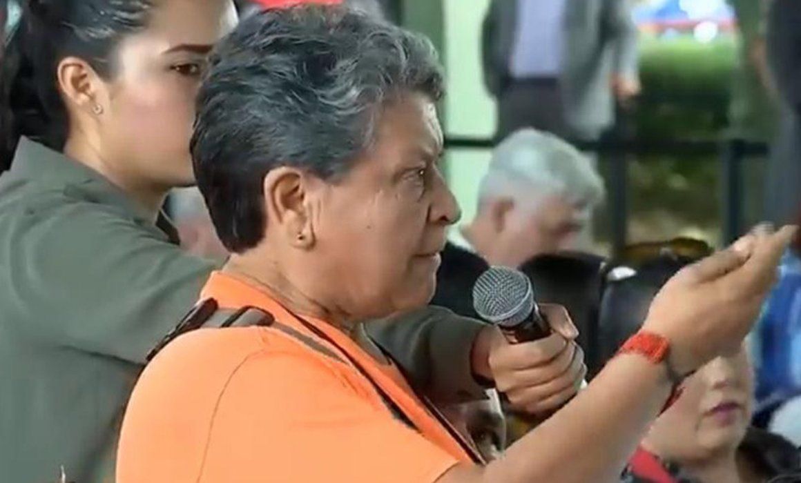 Sale periodista Paty Aguilar de la cárcel femenil