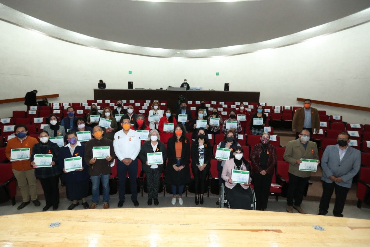 Recibe personal de Cultura y Turismo constancias
 de curso en Derechos Humanos y Género
