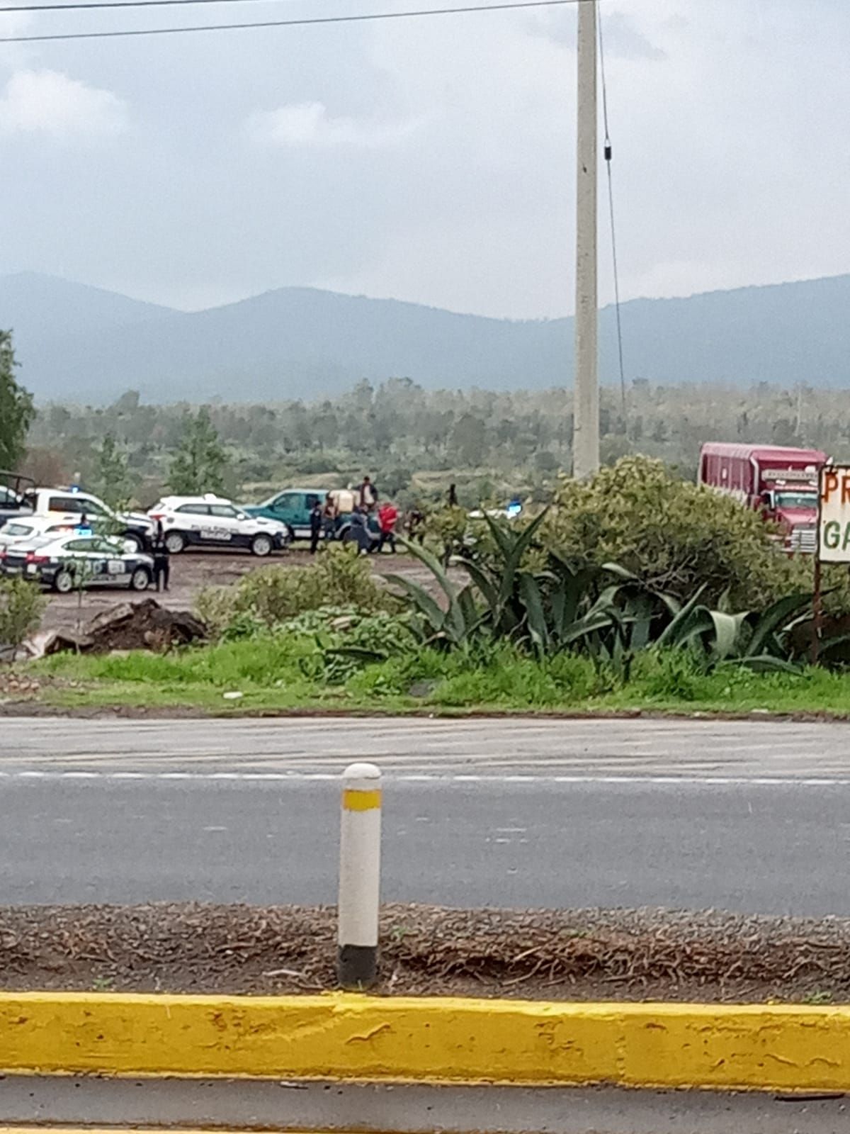 La policía municipal de Texcoco detiene 2 unidades con guachicol
