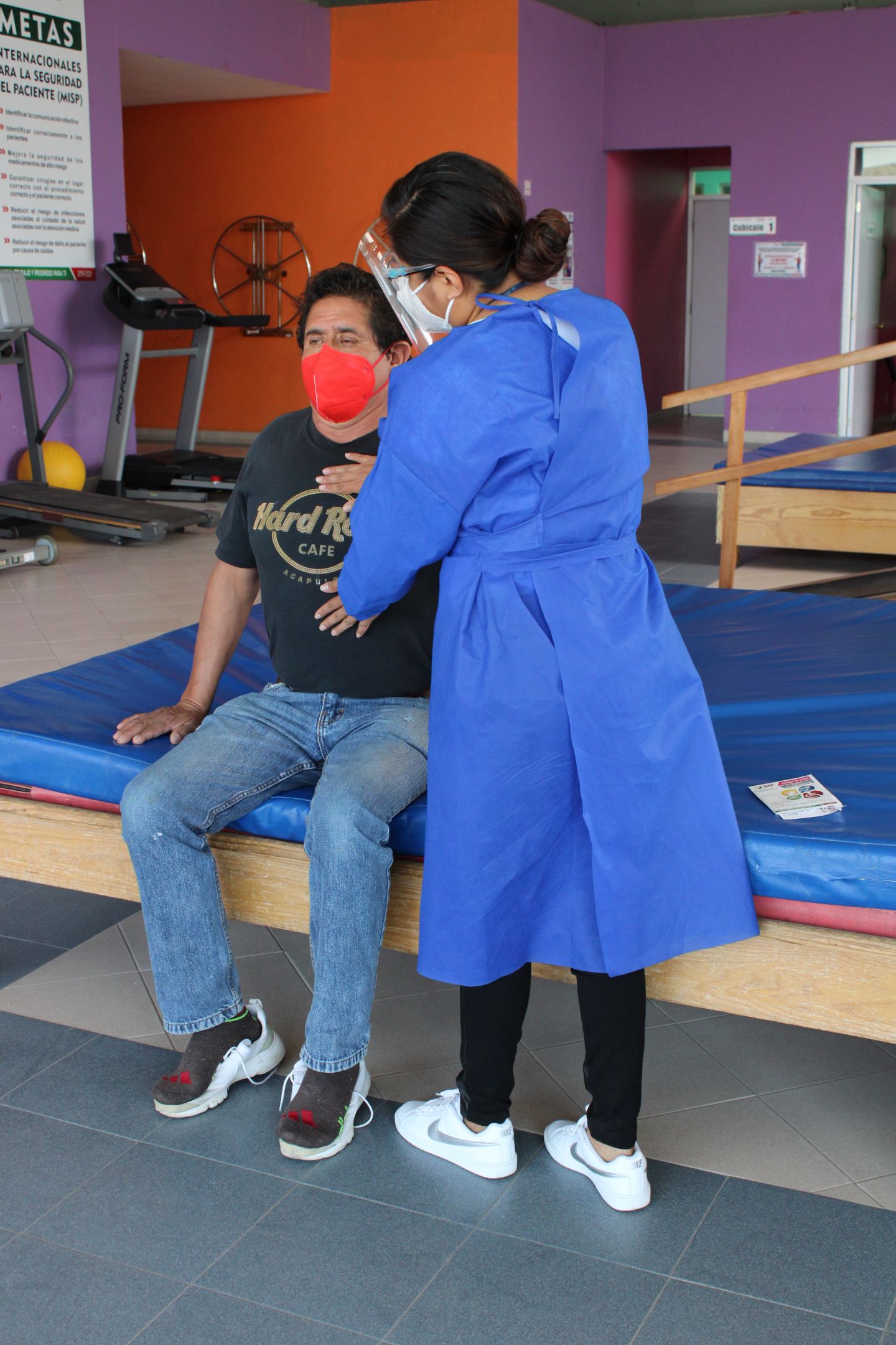 Chimalhuacán refuerza atención a pacientes con secuelas por COVID-19