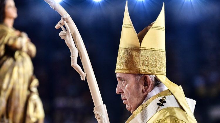 El Papa Francisco, ingresado en el Hospital Gemelli por una operación programada
