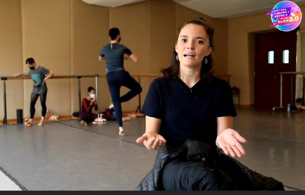 Yazmín Barragán comparte técnica de barras y de centro den el ballet 