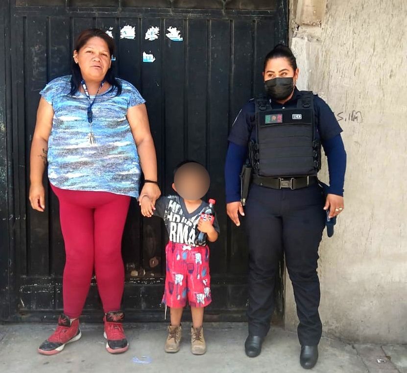 Policías de Chimalhuacán localizan a menor extraviado