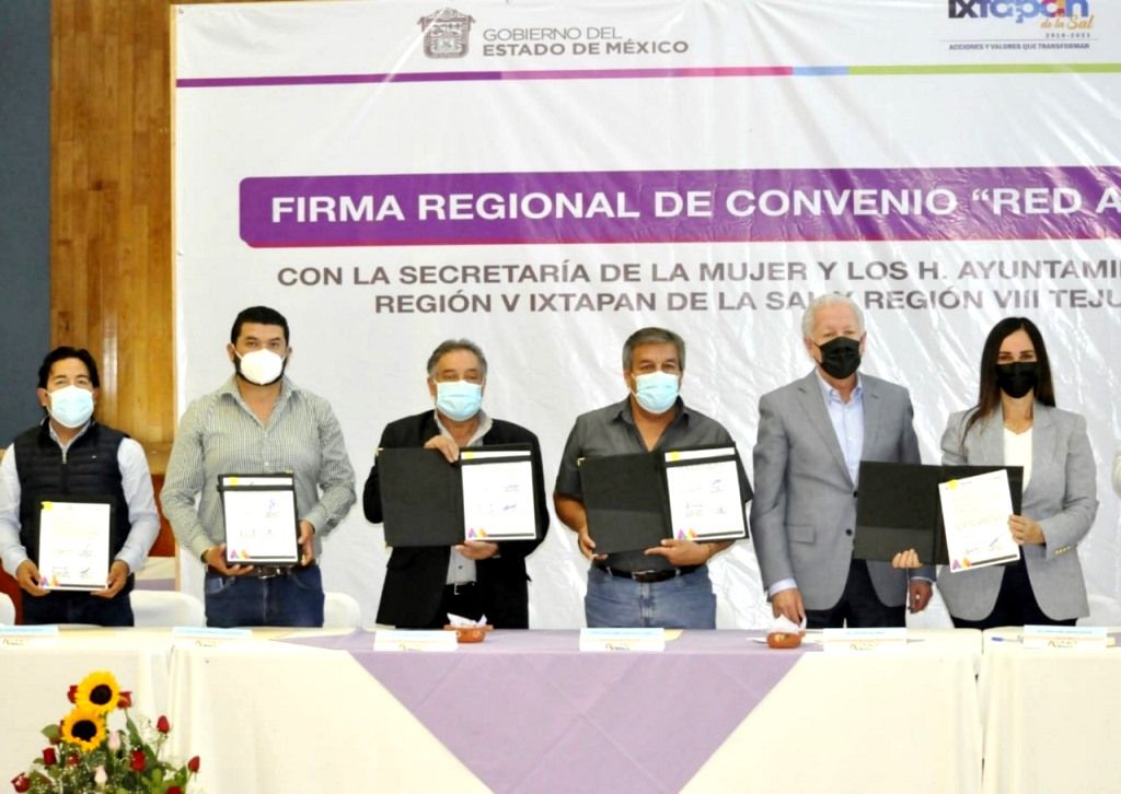 La Secretaría de la Mujer y Ayuntamientos de las Regiones V Ixtapan de la Sal y VIII Tejupilco firman convenio de colaboración ’Red auxiliar’