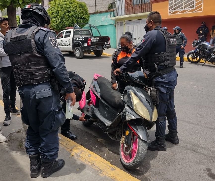 #En Chimalhuacan realizan inspecciones  preventivas a motociclistas y transporte para combatir robos