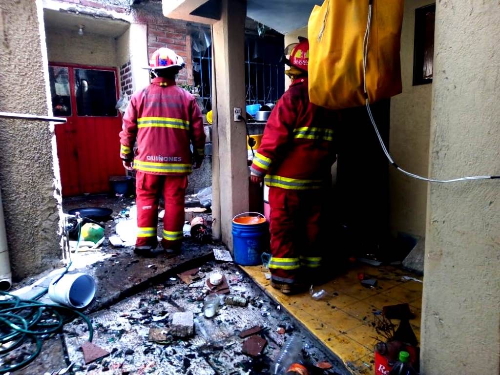 Reportan lesionada en explosión en Tultepec
