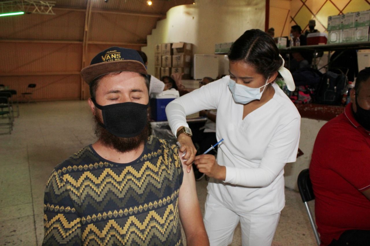 Suman 43 mil treintañeros vacunados contra Covid-19 en Ecatepec
