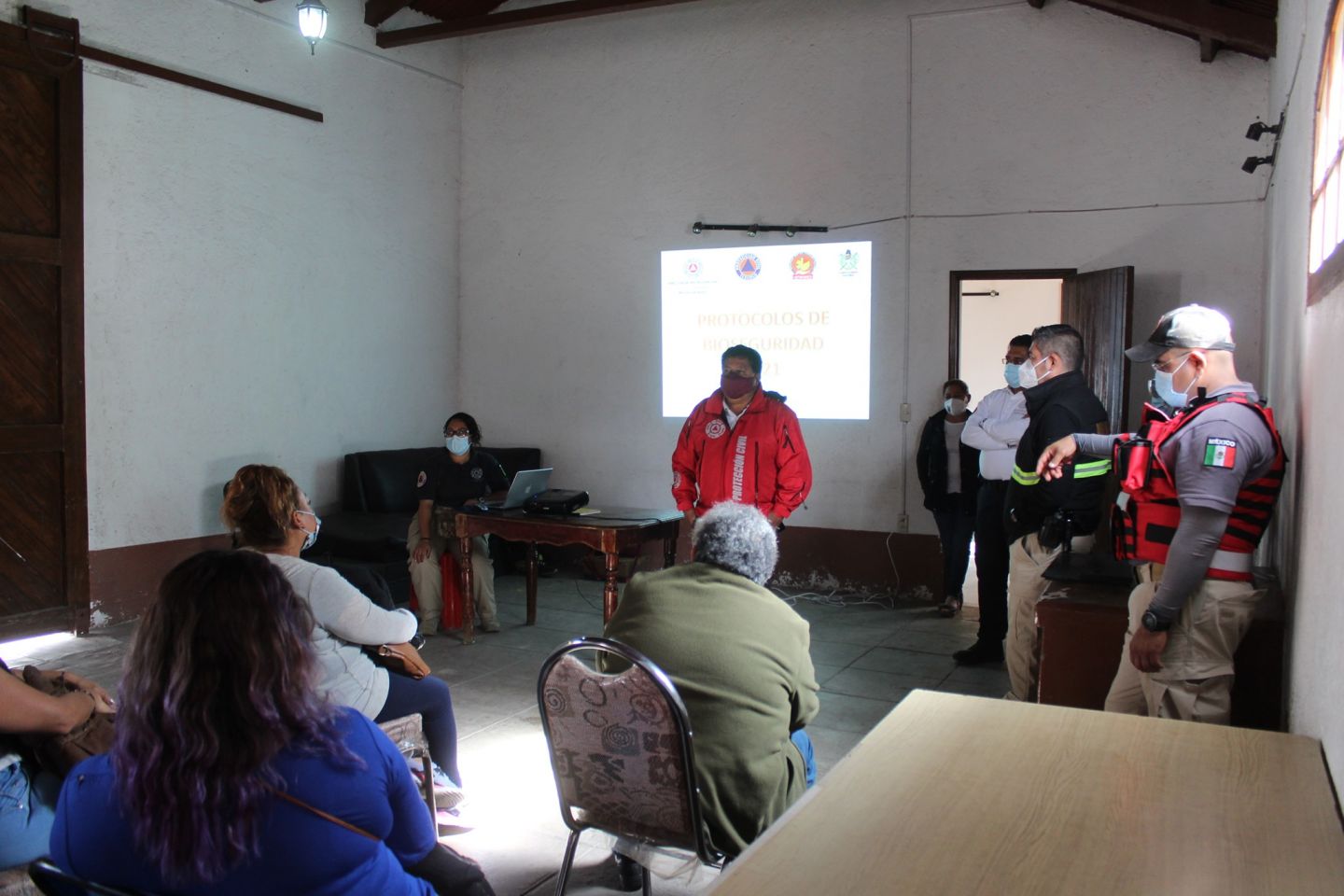 Protección Civil de Texcoco conmina a comerciantes reforzar medidas sanitarias contra COVID-19
