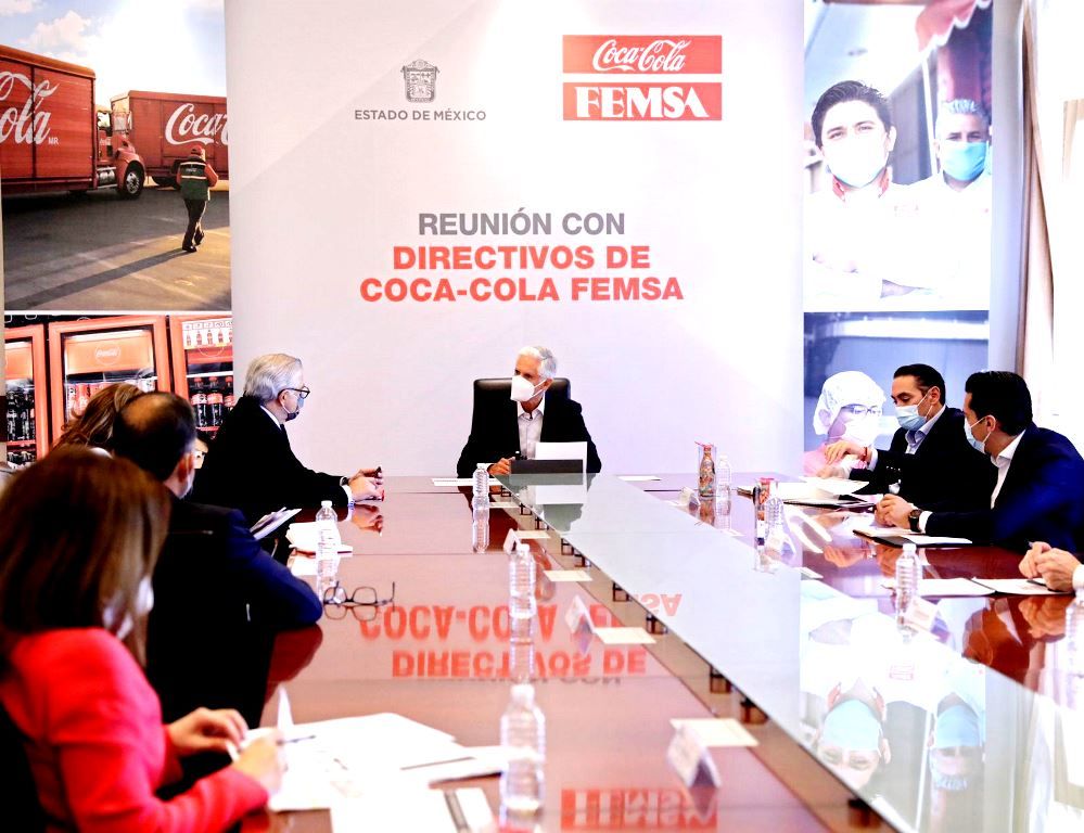 El Estado de México destaca responsabilidad social corporativa y proyectos de expansión de Coca-Cola FEMSA
